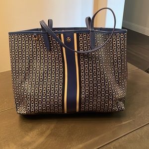 Tory Burch Gemini Link Tote Bag